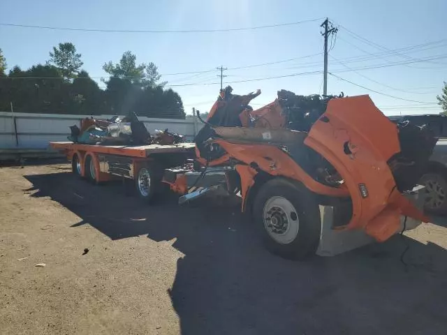 2019 Peterbilt 567