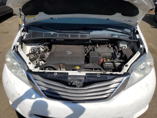 2013 Toyota Sienna XLE