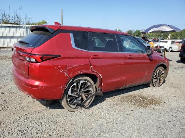 2022 Mitsubishi Outlander SE