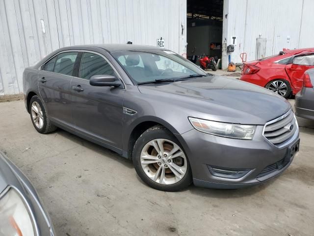 2013 Ford Taurus SEL