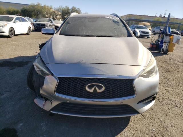 2017 Infiniti QX30 Base