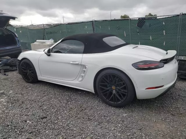 2017 Porsche Boxster