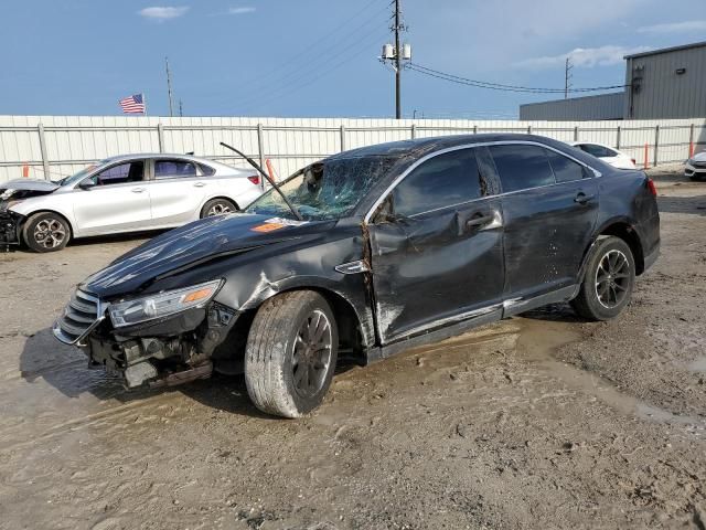 2013 Ford Taurus SE