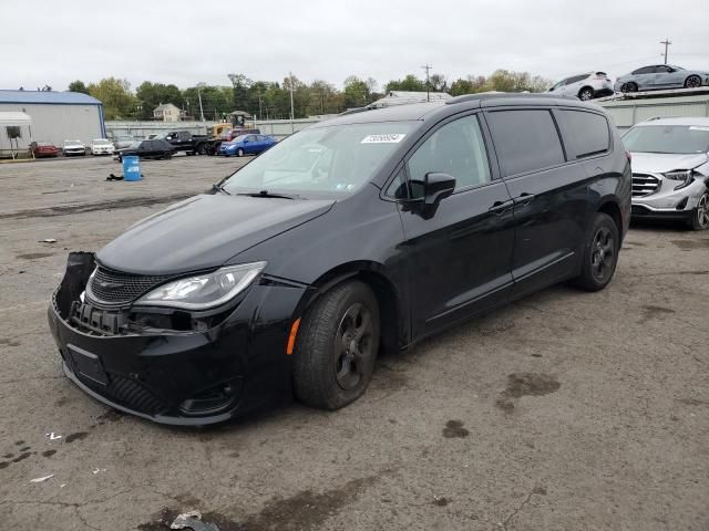 2017 Chrysler Pacifica Touring L Plus