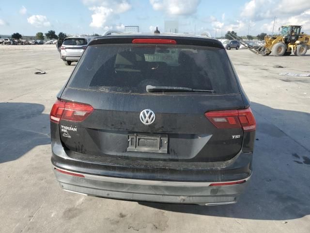 2018 Volkswagen Tiguan SEL Premium