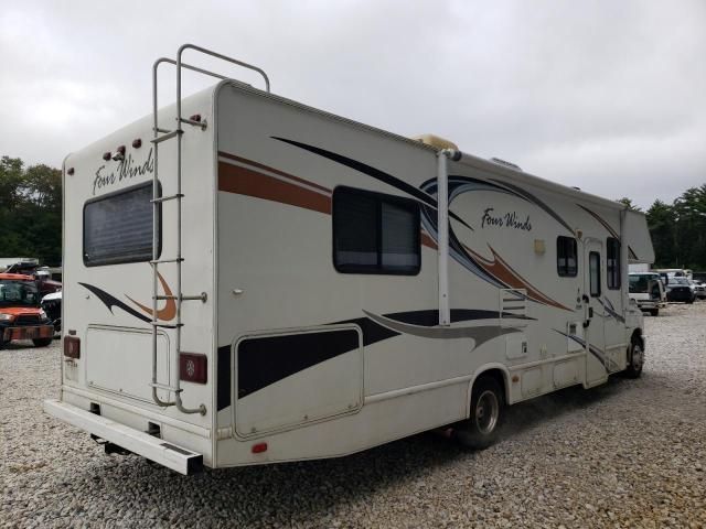 2010 Ford Econoline E450 Super Duty Cutaway Van