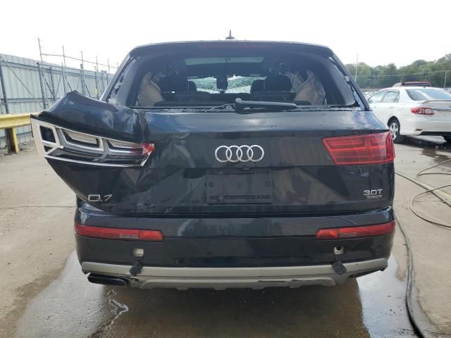 2018 Audi Q7 Prestige