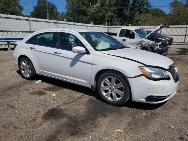 2013 Chrysler 200 LX