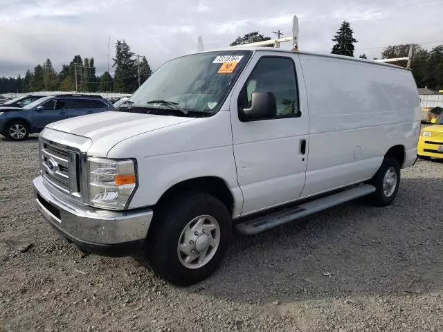 2014 Ford Econoline E250 Van