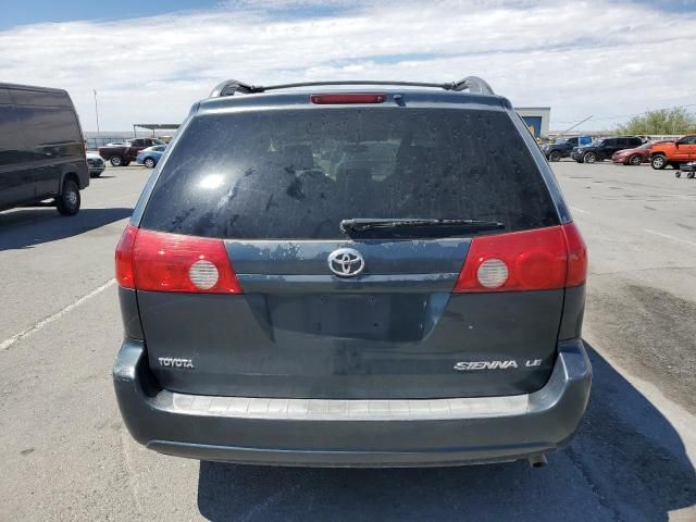 2006 Toyota Sienna CE