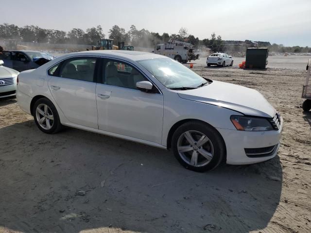 2013 Volkswagen Passat SE