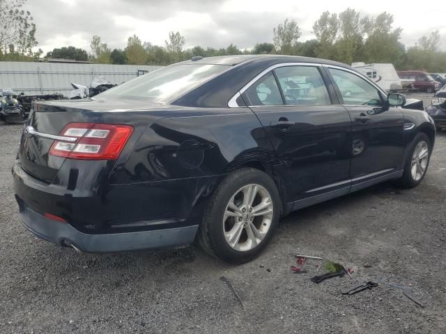 2016 Ford Taurus SE