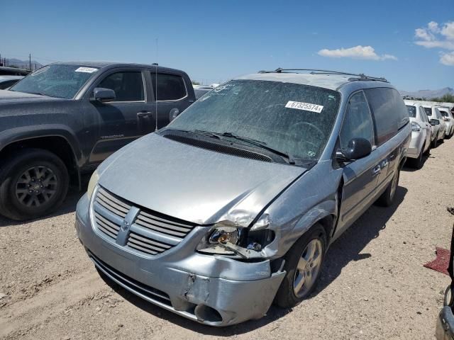 2005 Dodge Grand Caravan SXT