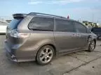 2014 Toyota Sienna Sport