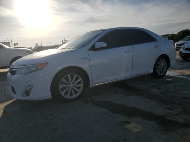 2013 Toyota Camry Hybrid