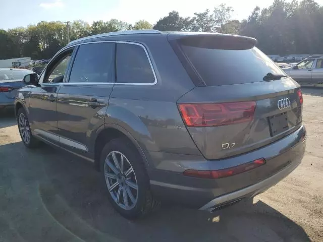 2018 Audi Q7 Premium Plus