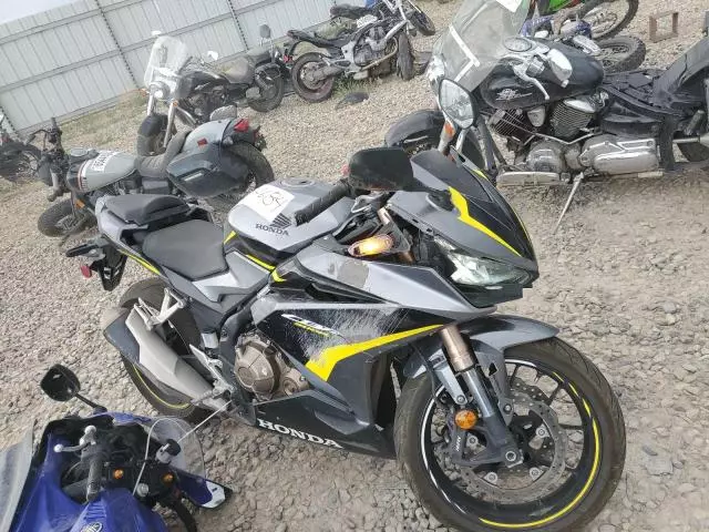 2022 Honda CBR500 RA