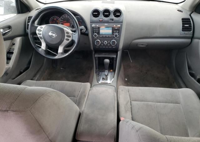 2010 Nissan Altima Base