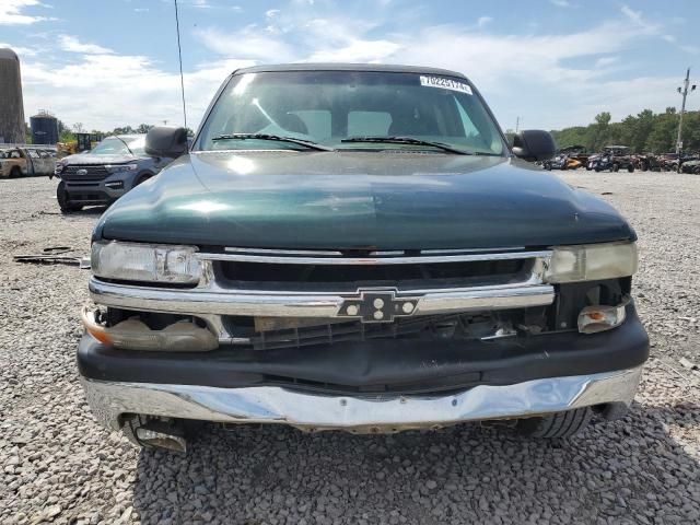 2002 Chevrolet Tahoe C1500