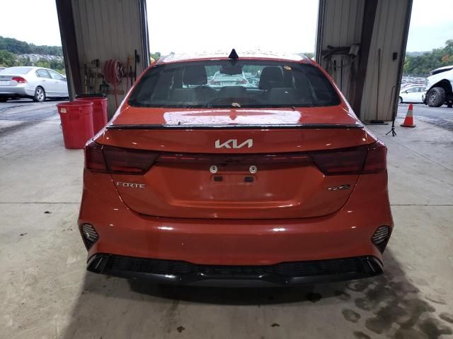 2022 KIA Forte GT Line