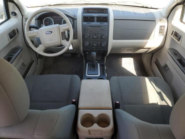 2010 Ford Escape XLS