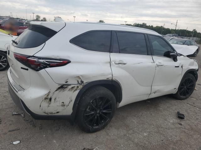 2021 Toyota Highlander Hybrid Platinum