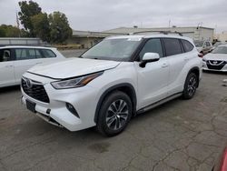 Toyota salvage cars for sale: 2022 Toyota Highlander Hybrid XLE