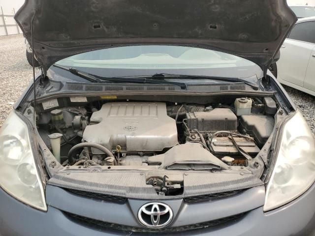 2009 Toyota Sienna CE