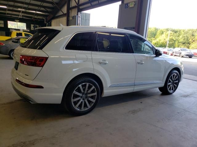 2017 Audi Q7 Premium Plus