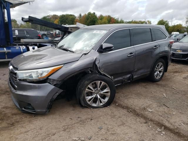 2016 Toyota Highlander LE