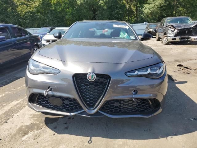 2024 Alfa Romeo Giulia TI