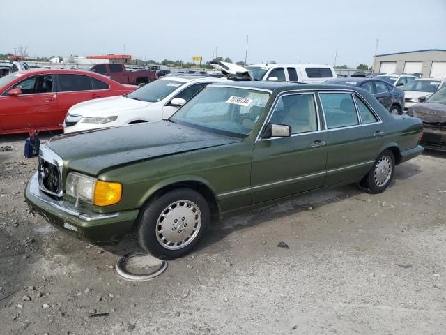 1990 Mercedes-Benz 560 SEL