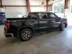 2024 GMC Sierra K1500 SLT