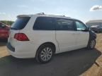 2012 Volkswagen Routan SE