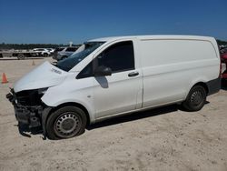 Carros salvage sin ofertas aún a la venta en subasta: 2016 Mercedes-Benz Metris