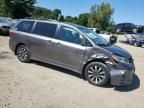 2019 Toyota Sienna XLE