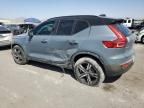 2021 Volvo XC40 T5 R-Design