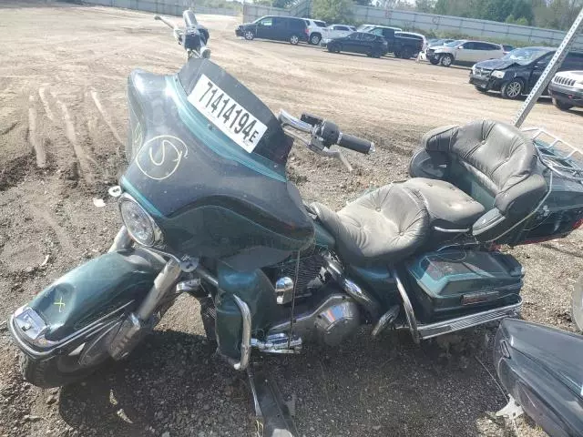 2000 Harley-Davidson Flhtcui