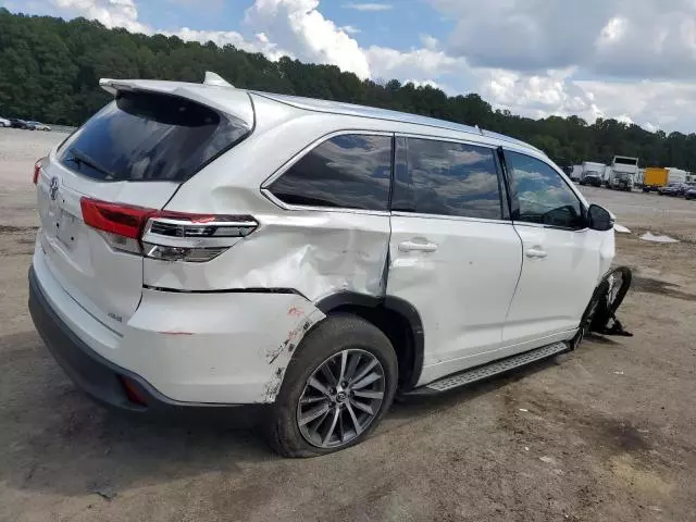 2018 Toyota Highlander SE