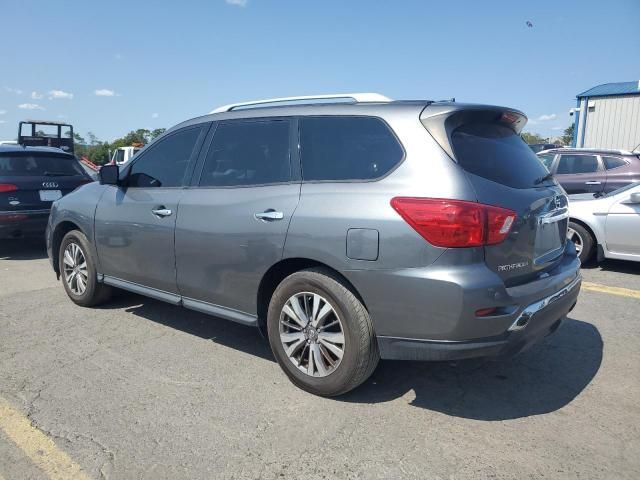 2018 Nissan Pathfinder S