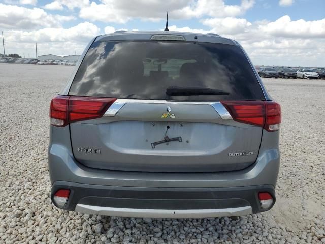 2016 Mitsubishi Outlander ES