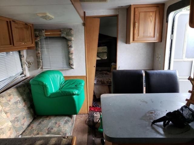 2000 Layton Travel Trailer