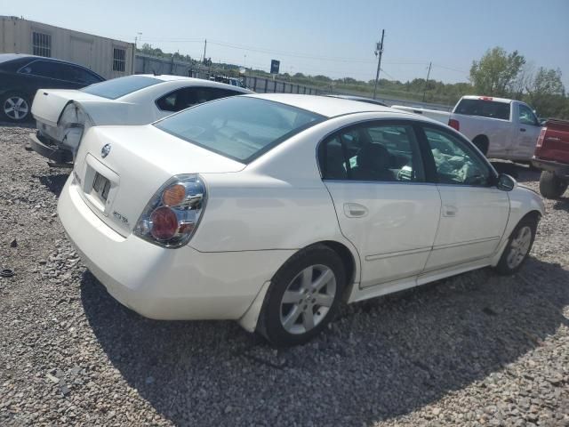 2003 Nissan Altima Base