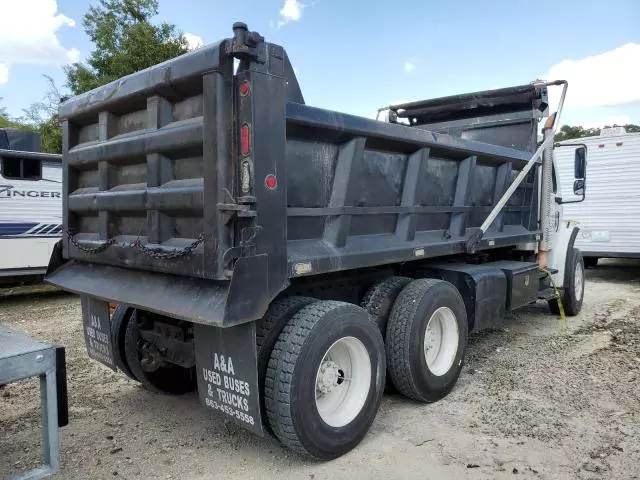 2010 Freightliner M2 106 Medium Duty