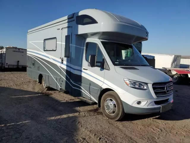 2022 Mercedes-Benz Sprinter 3500