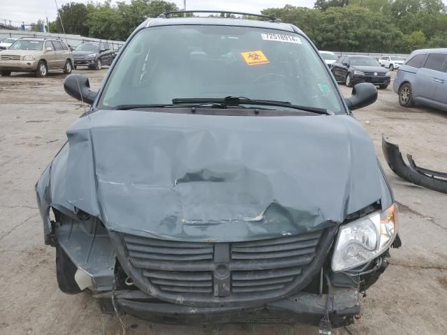 2005 Dodge Grand Caravan SXT