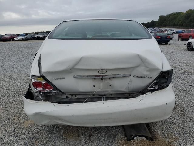 2004 Toyota Camry LE