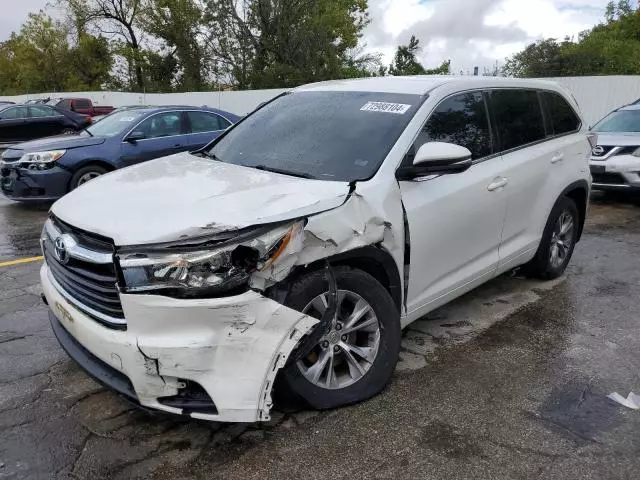 2016 Toyota Highlander LE