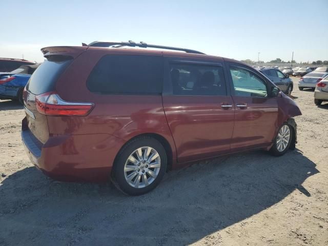 2015 Toyota Sienna XLE