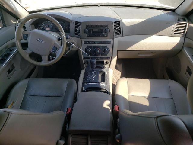 2006 Jeep Grand Cherokee Laredo